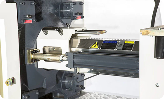 Ningbo Zhenfei Injection Molding Machine Manufacturing Co., Ltd.